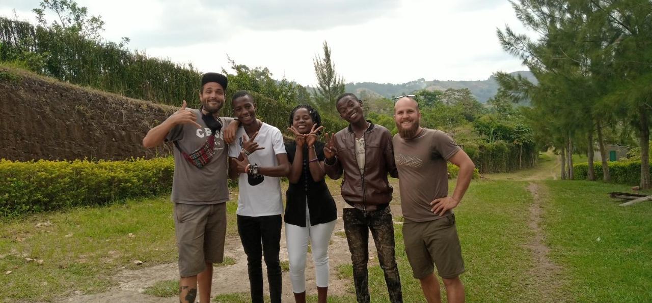 Fort Portal Lake Lyantonde Eco Campsite Original المظهر الخارجي الصورة